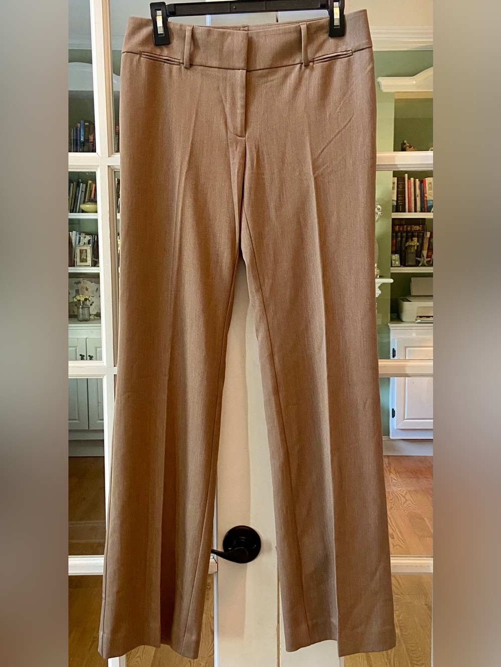 LOFT Original Beige Straight-Leg Dress Pants Size 2